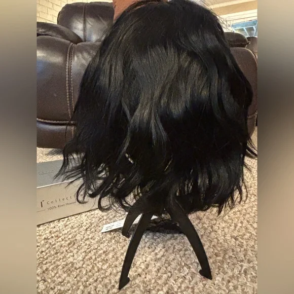 ARI Collection 100% Remy Human Hair Full Wig Natural ARI-FW3002-F NEW WITH TAG - Picture 4 of 7